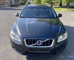 Volvo V70 2.4D/129kw Momentum