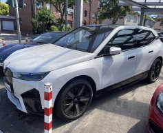 BMW iX 50/385kw, xDrive, Sport, Skylounge